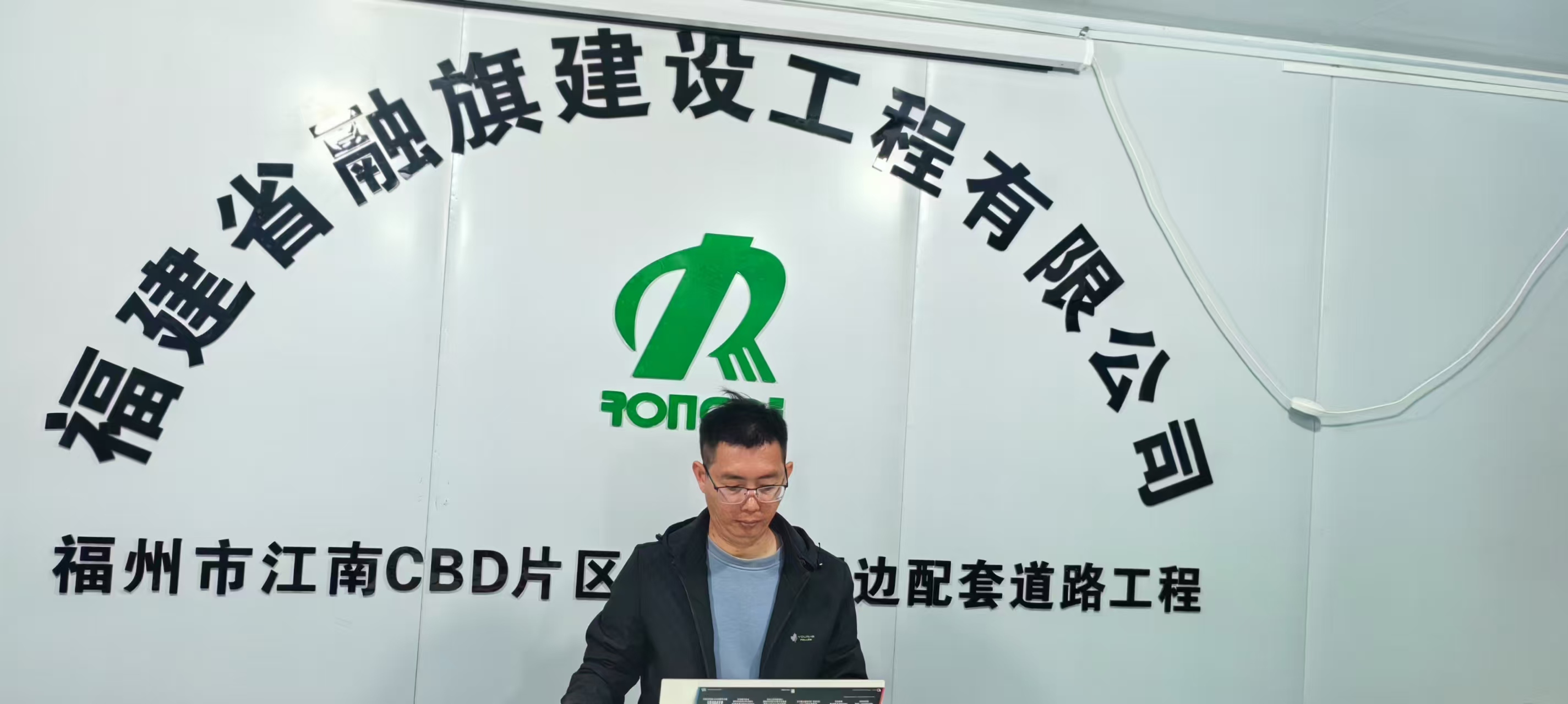 1733994018.jpg 1邱伯霖.jpg