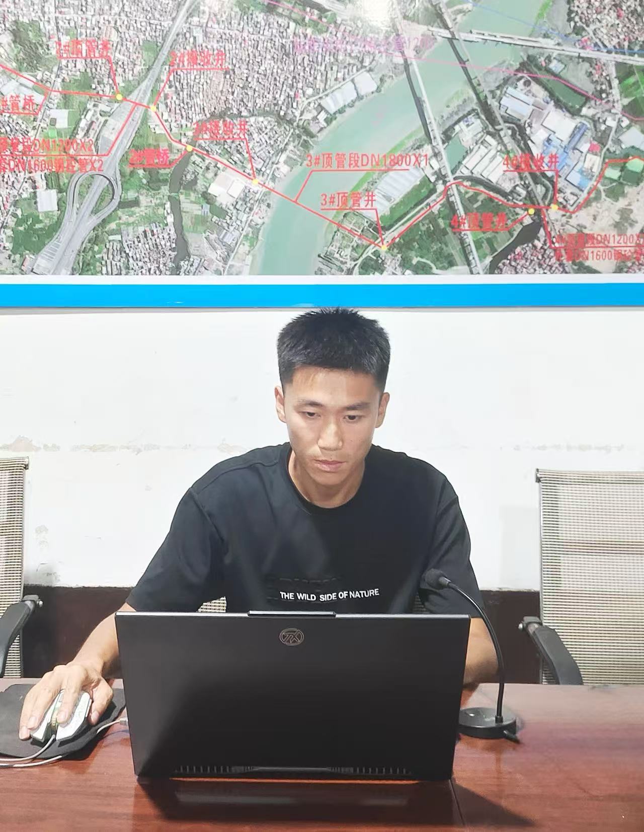 鄭楊楊.jpg